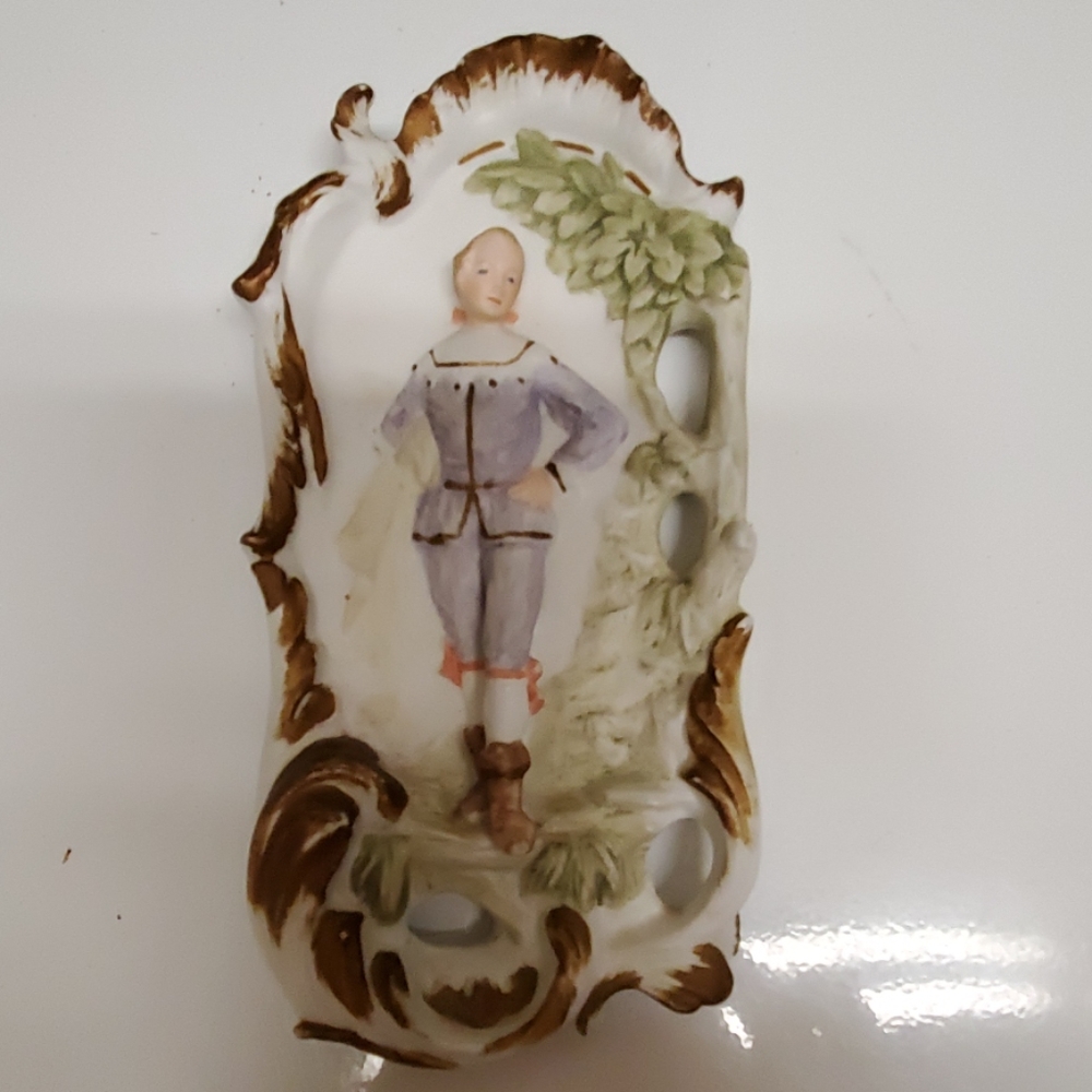 Decorative wall hanging